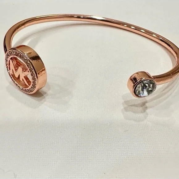 MK flex fit Braclet with Signature Statement LOGO/Rose Gold - Picture 3 of 3
